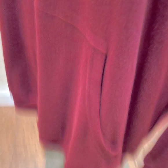 Pull over Tunic Hoodie - Picture 3 of 3